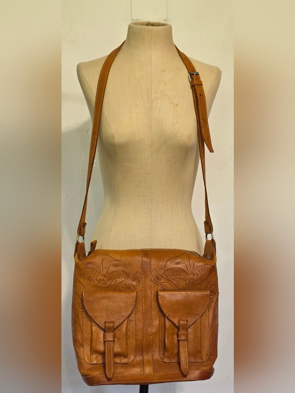 HandTooled Leather Crossbody Bag in Natural Cognac Brown. Made In Paraguay.
